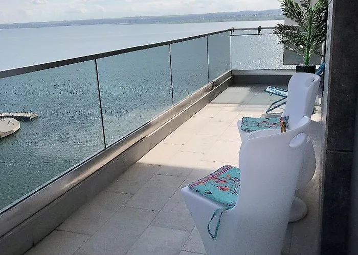 Astoria Lux Sea&lake 66 Mamaia