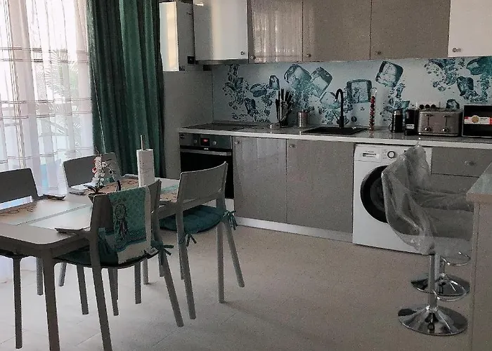 Astoria Lux Sea&lake 66 *