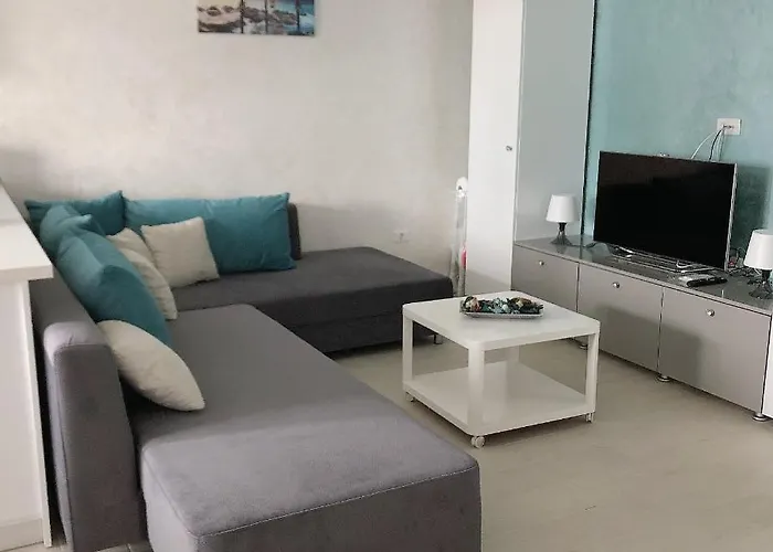 Astoria Lux Sea&lake 66 Apartment *