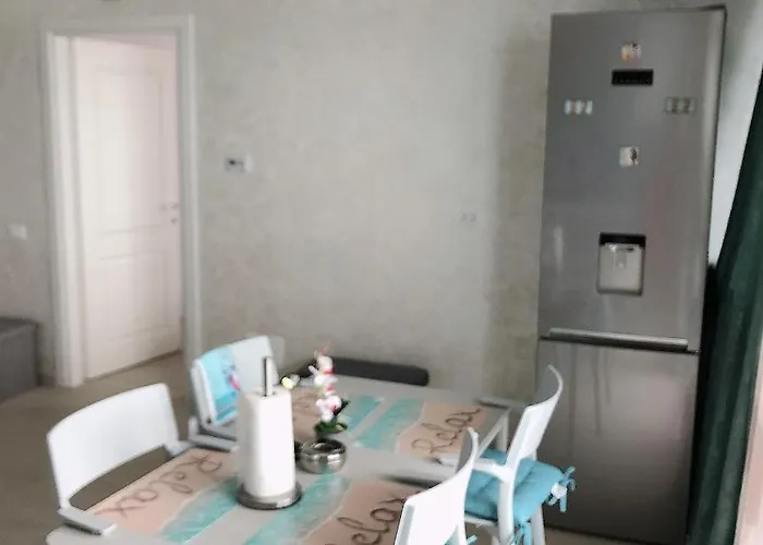 Astoria Lux Sea&lake 66 Mamaia