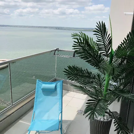 Astoria Lux Sea&lake 66 *