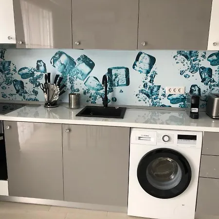 דירה Astoria Lux Sea&lake 66 מאמאיה