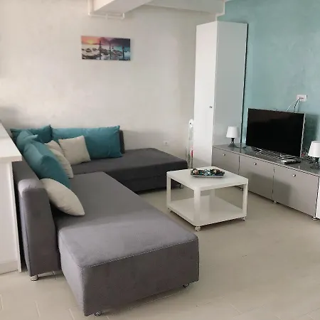 Astoria Lux Sea&lake 66 Apartment *