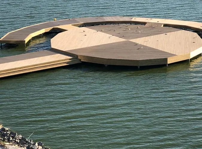 Astoria Lux Sea&lake 66 דירה מאמאיה