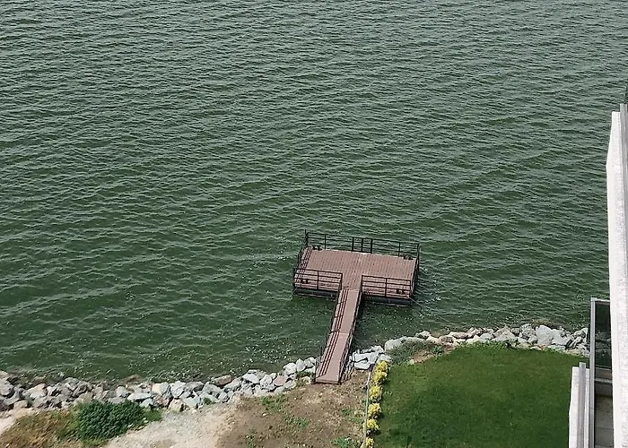 Astoria Lux Sea&lake 66 דירה