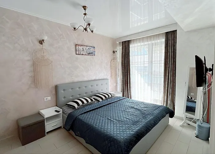 Astoria Lux Sea&lake 66 *