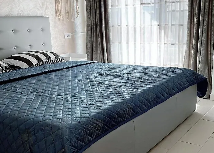 Astoria Lux Sea&lake 66